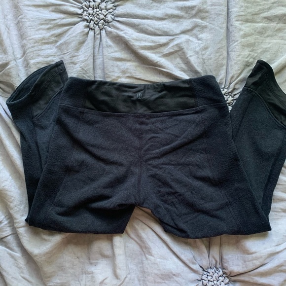 Lululemon cropped leggings - Picture 3 of 4